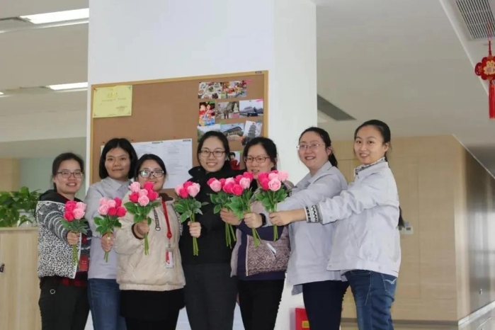 首页|NG大舞台,有梦你就来