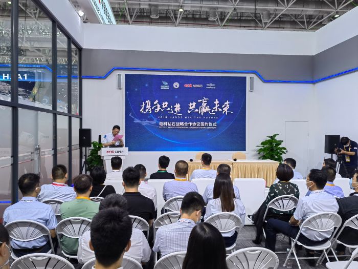 首页|NG大舞台,有梦你就来