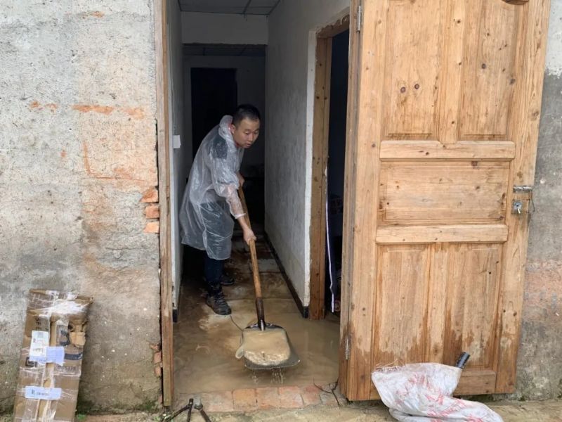 首页|NG大舞台,有梦你就来